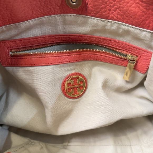 Tory Burch Amanda Red/Orange Pebble Leather Logo Hobo Shoulder Bag No Strap - Picture 11 of 16